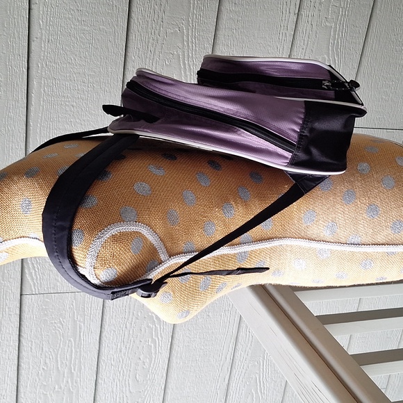 Nike swoosh mini purple 💜 backpack - Picture 2 of 8